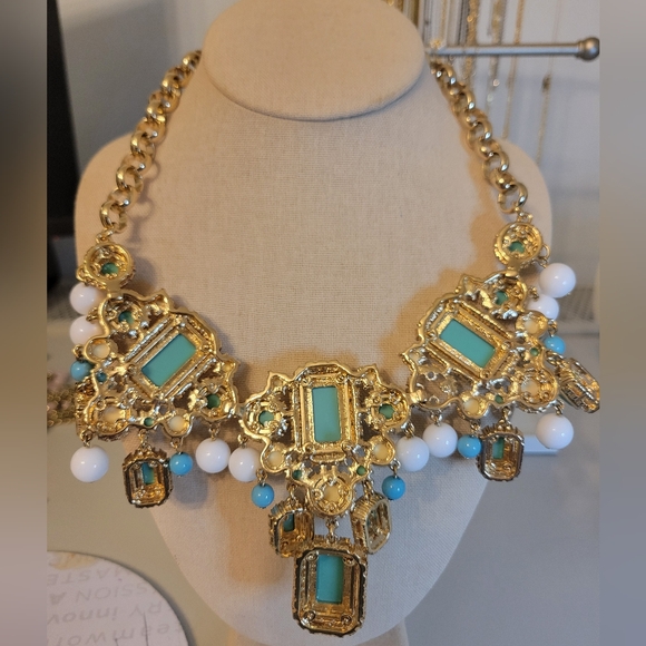 Banana Republic Elegant Gold and Turquoise Statement Necklace - Picture 3 of 3